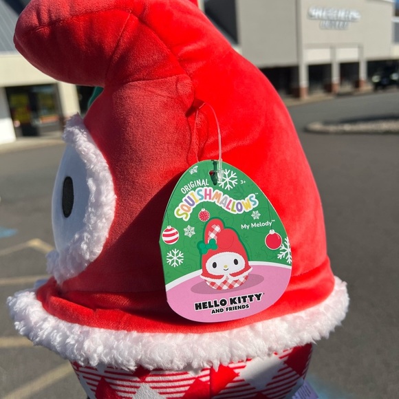 My Melody 10β Christmas Edition Squishmallow β€οΈπ - Picture 2 of 4